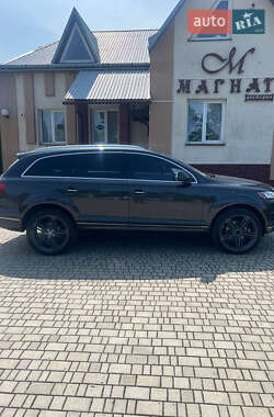 Внедорожник / Кроссовер Audi Q7 2014 в 