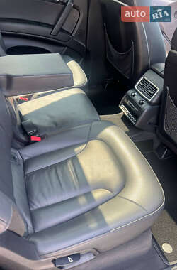 Внедорожник / Кроссовер Audi Q7 2014 в 