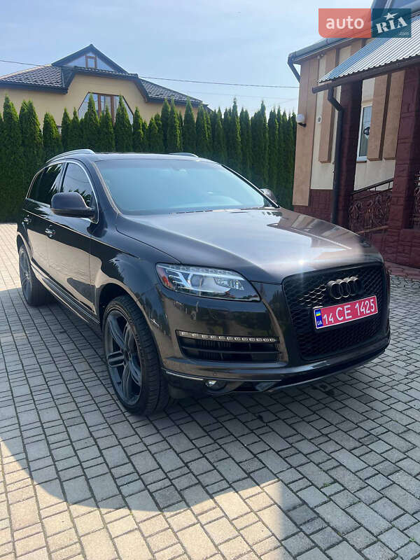 Позашляховик / Кросовер Audi Q7 2014 в Львові