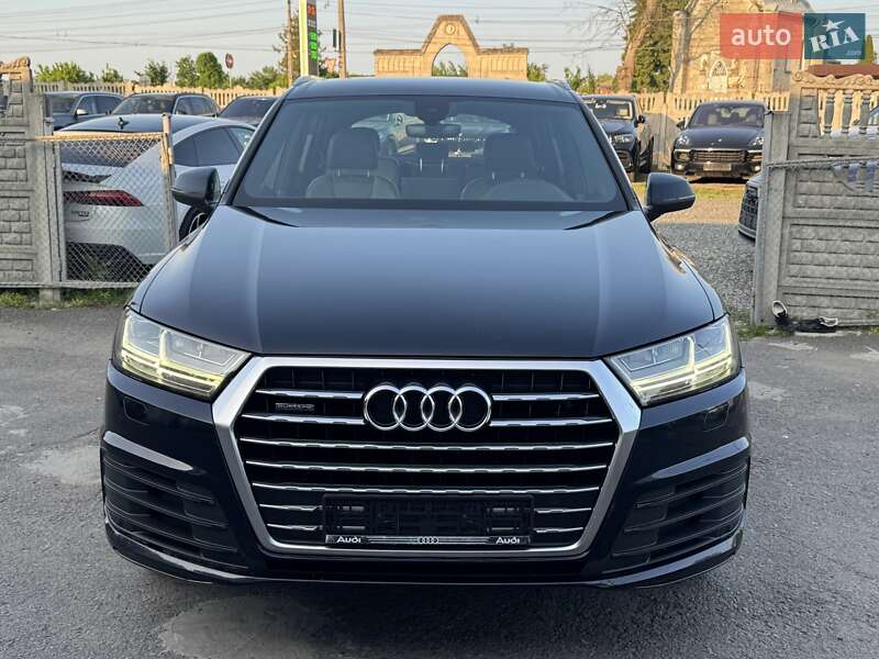 Внедорожник / Кроссовер Audi Q7 2016 в Тернополе