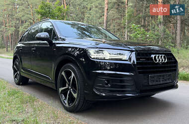 Внедорожник / Кроссовер Audi Q7 2019 в 