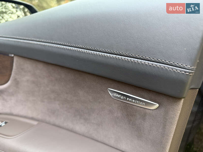 Внедорожник / Кроссовер Audi Q7 2019 в Киеве