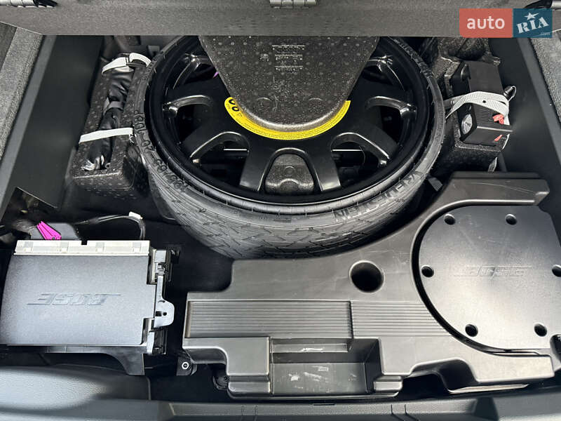 Внедорожник / Кроссовер Audi Q7 2019 в Киеве