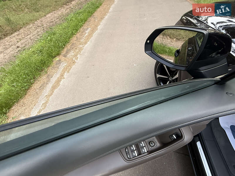 Внедорожник / Кроссовер Audi Q7 2019 в Киеве