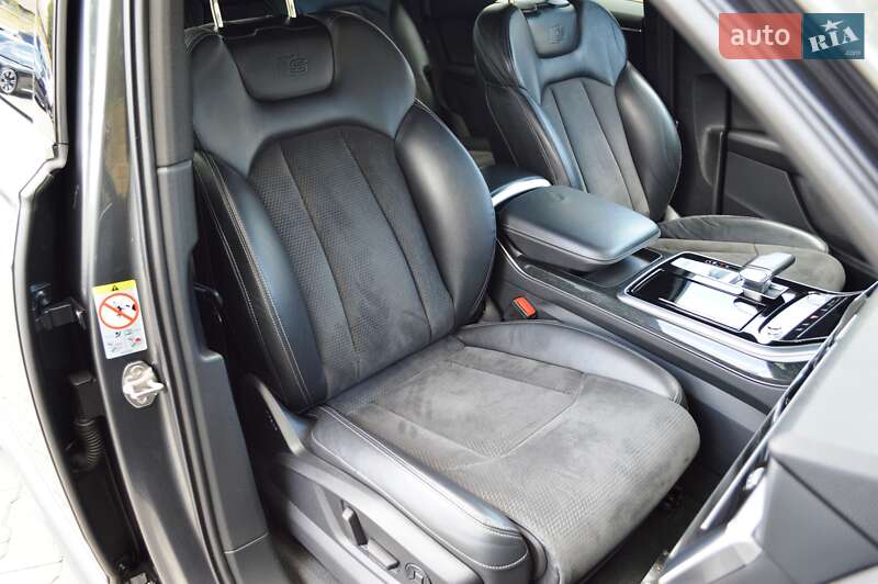 Позашляховик / Кросовер Audi Q7 2020 в Одесі