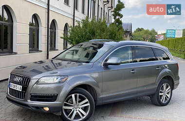 Внедорожник / Кроссовер Audi Q7 2012 в 