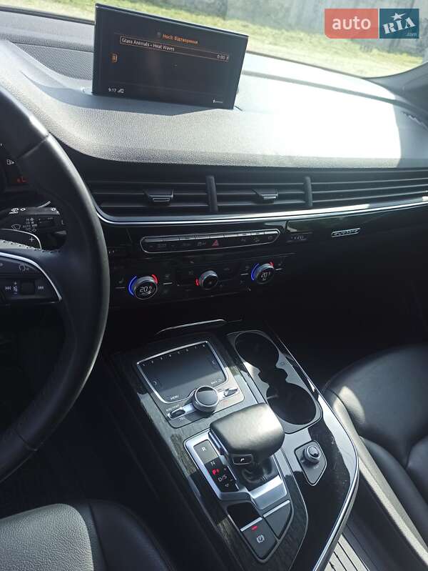 Внедорожник / Кроссовер Audi Q7 2019 в Львове