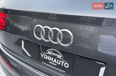 Внедорожник / Кроссовер Audi Q7 2018 в 