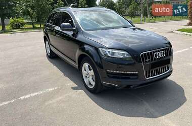 Внедорожник / Кроссовер Audi Q7 2011 в 