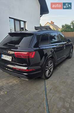 Внедорожник / Кроссовер Audi Q7 2019 в 