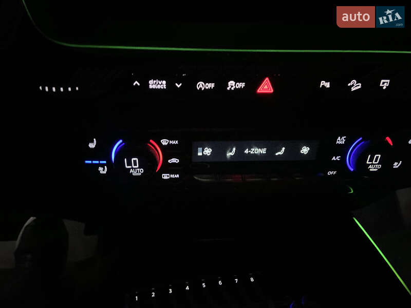 Позашляховик / Кросовер Audi Q7 2016 в Дрогобичі