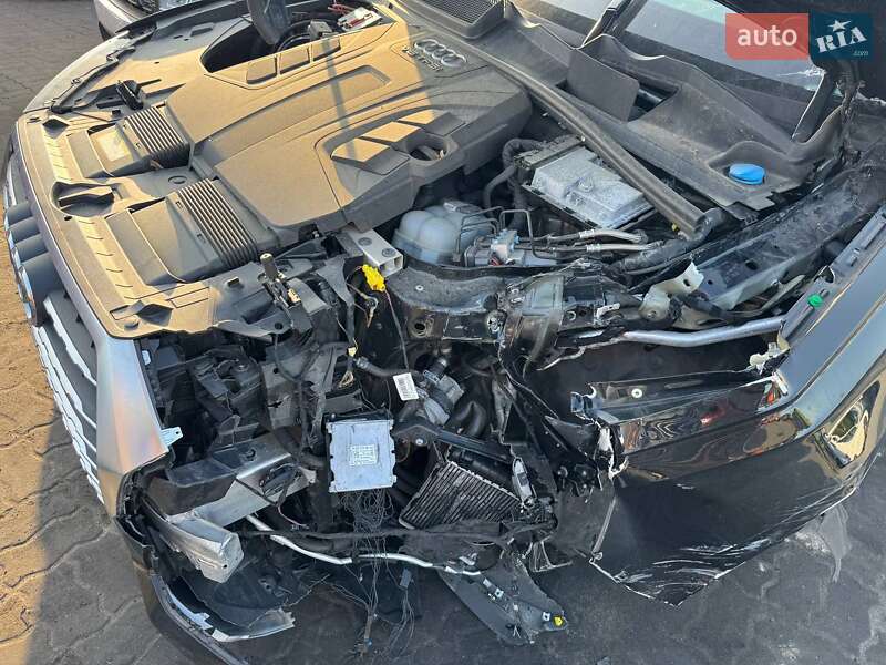 Внедорожник / Кроссовер Audi Q7 2018 в Львове