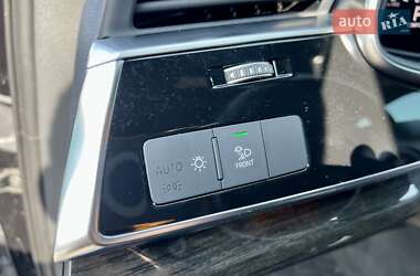 Внедорожник / Кроссовер Audi Q7 2020 в 