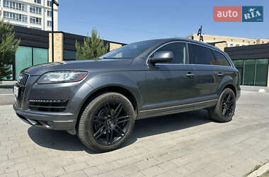 Внедорожник / Кроссовер Audi Q7 2013 в 