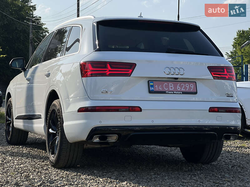 Внедорожник / Кроссовер Audi Q7 2017 в Стрые