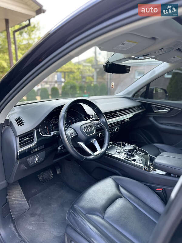 Внедорожник / Кроссовер Audi Q7 2018 в Львове
