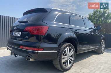 Позашляховик / Кросовер Audi Q7 2015 в Чернівцях