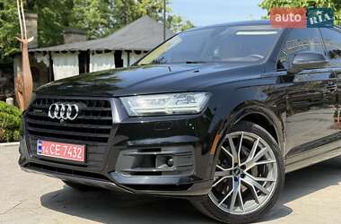 Внедорожник / Кроссовер Audi Q7 2018 в 