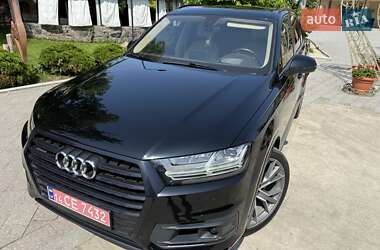 Внедорожник / Кроссовер Audi Q7 2018 в 