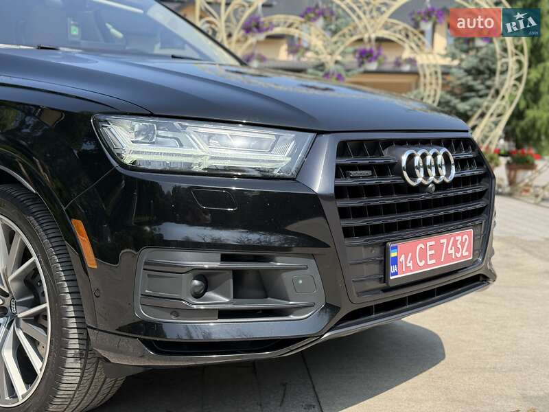 Внедорожник / Кроссовер Audi Q7 2018 в Жовкве
