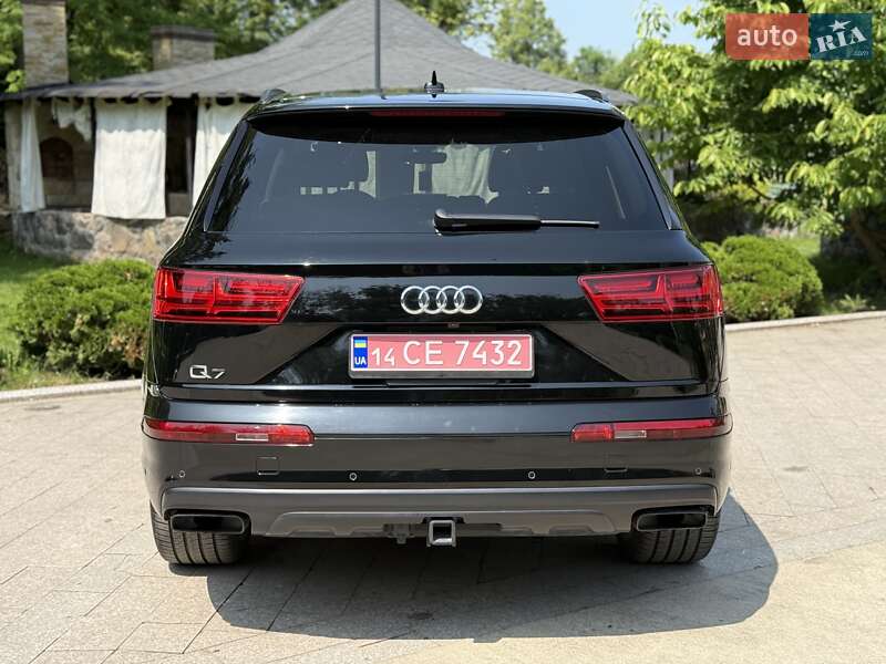 Внедорожник / Кроссовер Audi Q7 2018 в Жовкве