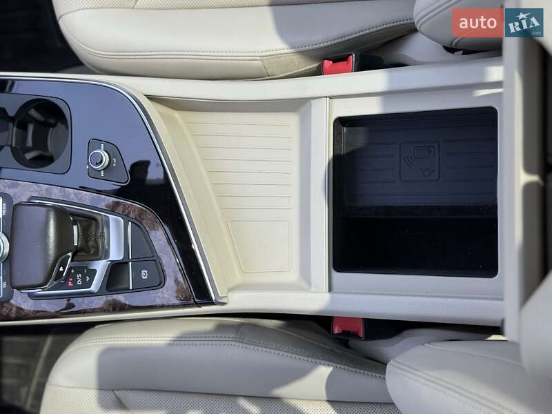 Внедорожник / Кроссовер Audi Q7 2018 в Жовкве