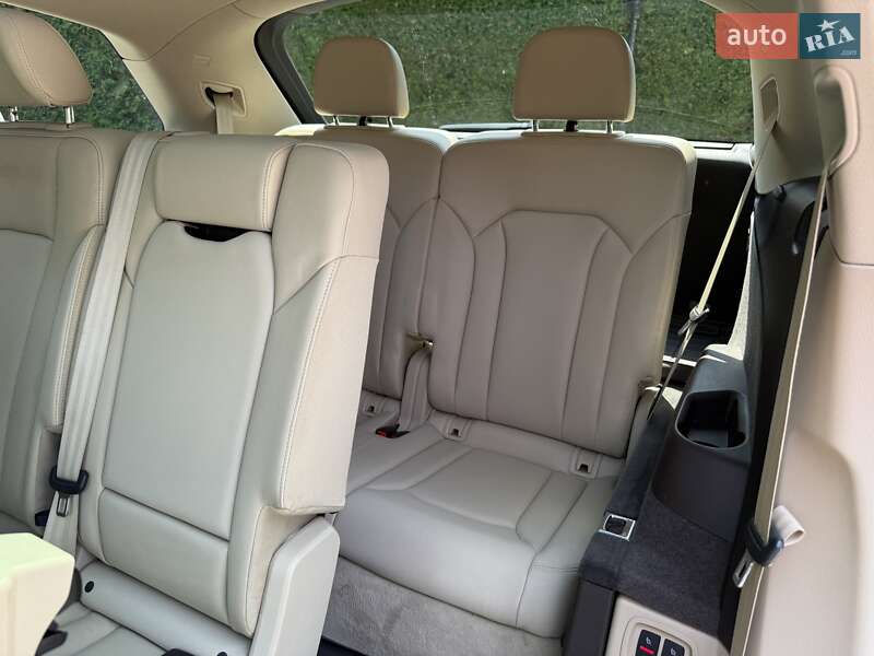 Внедорожник / Кроссовер Audi Q7 2018 в Жовкве