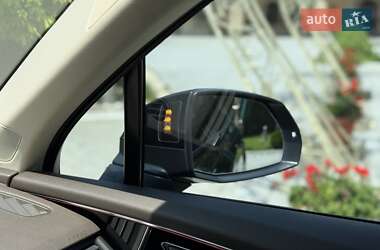 Внедорожник / Кроссовер Audi Q7 2018 в 