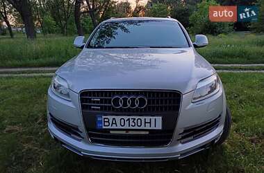 Внедорожник / Кроссовер Audi Q7 2008 в 