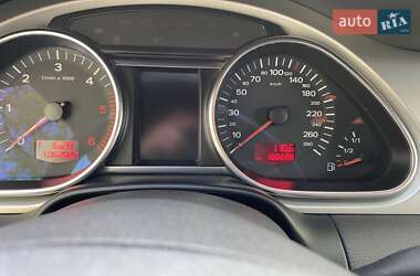 Позашляховик / Кросовер Audi Q7 2007 в 
