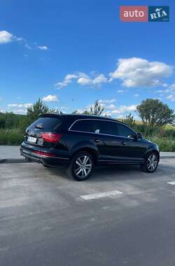 Внедорожник / Кроссовер Audi Q7 2013 в 