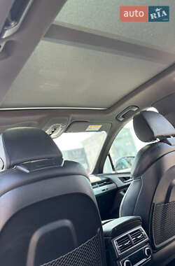 Внедорожник / Кроссовер Audi Q7 2015 в 