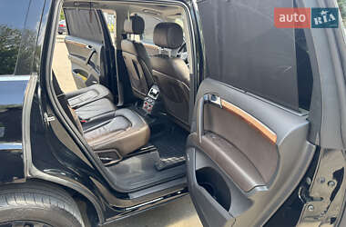 Внедорожник / Кроссовер Audi Q7 2014 в 