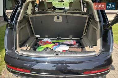 Внедорожник / Кроссовер Audi Q7 2012 в 