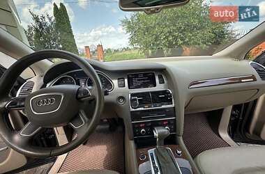Внедорожник / Кроссовер Audi Q7 2012 в 