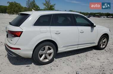 Внедорожник / Кроссовер Audi Q7 2021 в 
