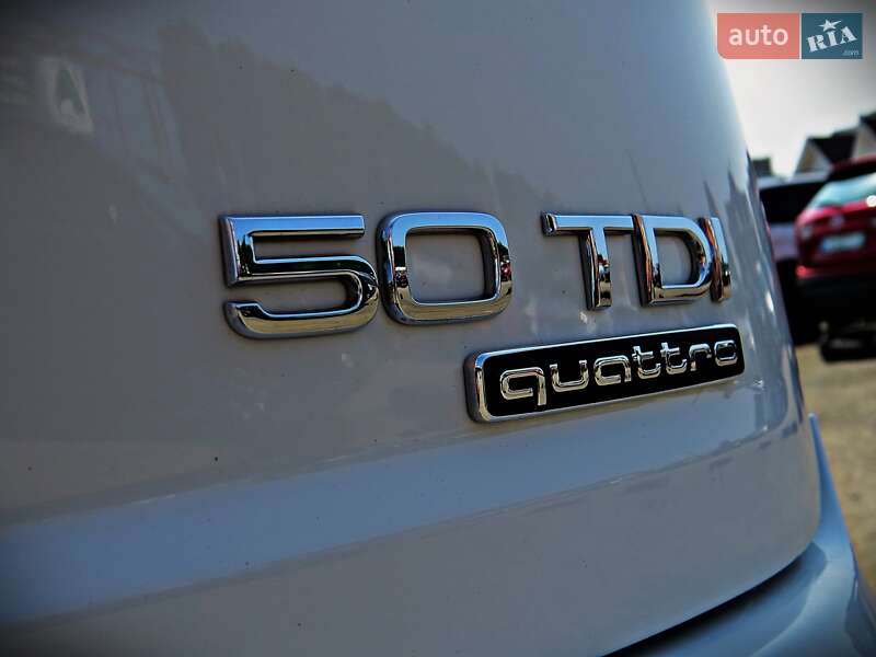 Позашляховик / Кросовер Audi Q7 2019 в Черкасах
