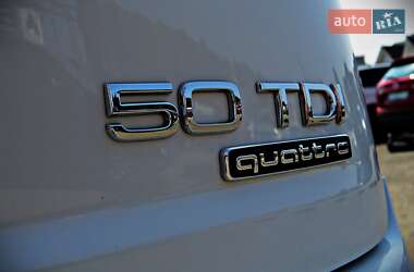 Внедорожник / Кроссовер Audi Q7 2019 в 