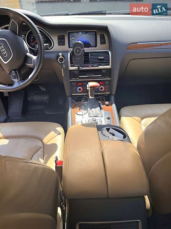 Позашляховик / Кросовер Audi Q7 2014 в Харкові