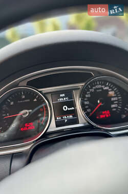 Внедорожник / Кроссовер Audi Q7 2010 в 