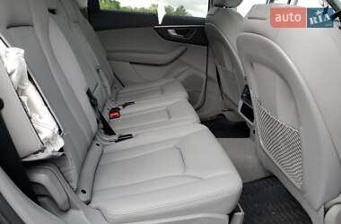 Внедорожник / Кроссовер Audi Q7 2023 в 