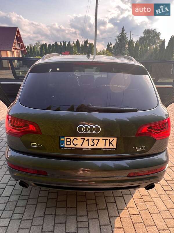 Внедорожник / Кроссовер Audi Q7 2013 в Самборе