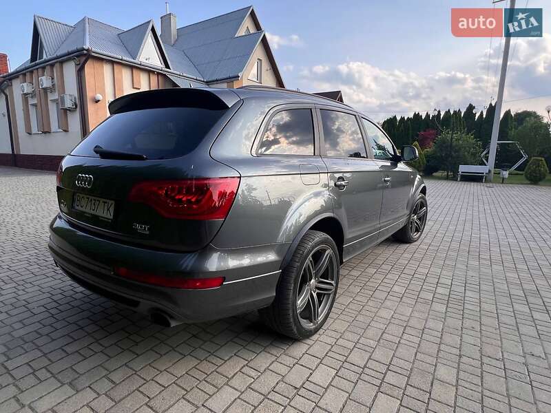 Внедорожник / Кроссовер Audi Q7 2013 в Самборе