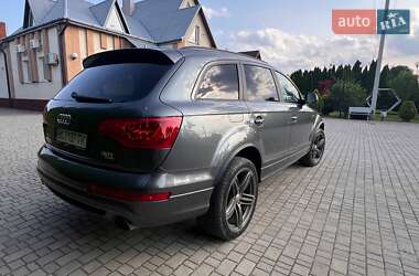 Внедорожник / Кроссовер Audi Q7 2013 в 