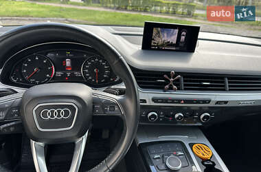 Внедорожник / Кроссовер Audi Q7 2018 в 