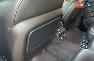 Позашляховик / Кросовер Audi Q7 2012 в 