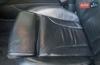 Позашляховик / Кросовер Audi Q7 2012 в 
