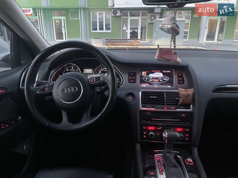 Позашляховик / Кросовер Audi Q7 2012 в Одесі