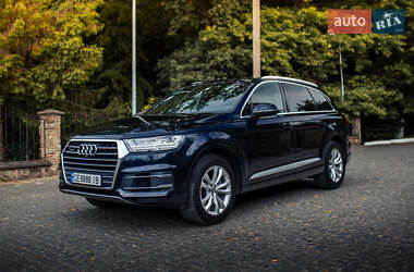 Внедорожник / Кроссовер Audi Q7 2017 в 