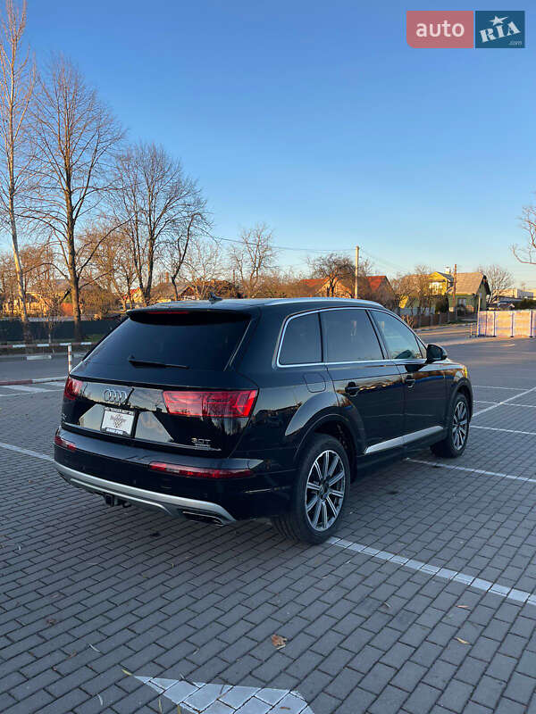 Позашляховик / Кросовер Audi Q7 2017 в Краматорську